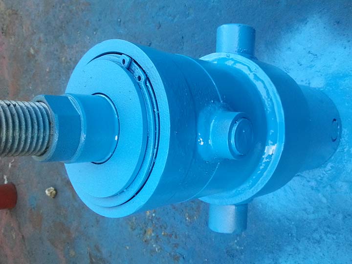 tilting furnace hydraulic cylinder Sold to Ireland